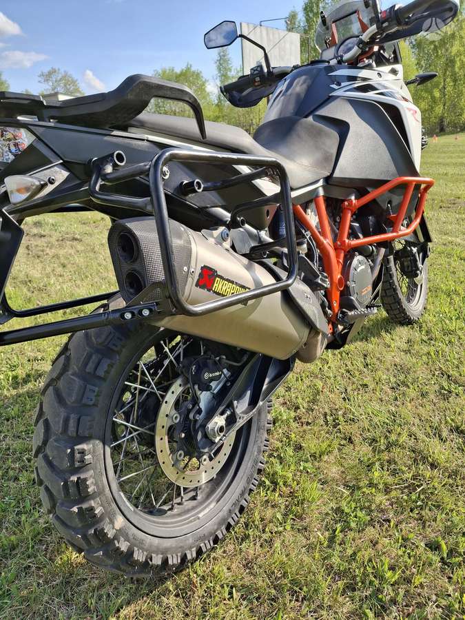 KTM Adventure 1090cc, enduro / adventure