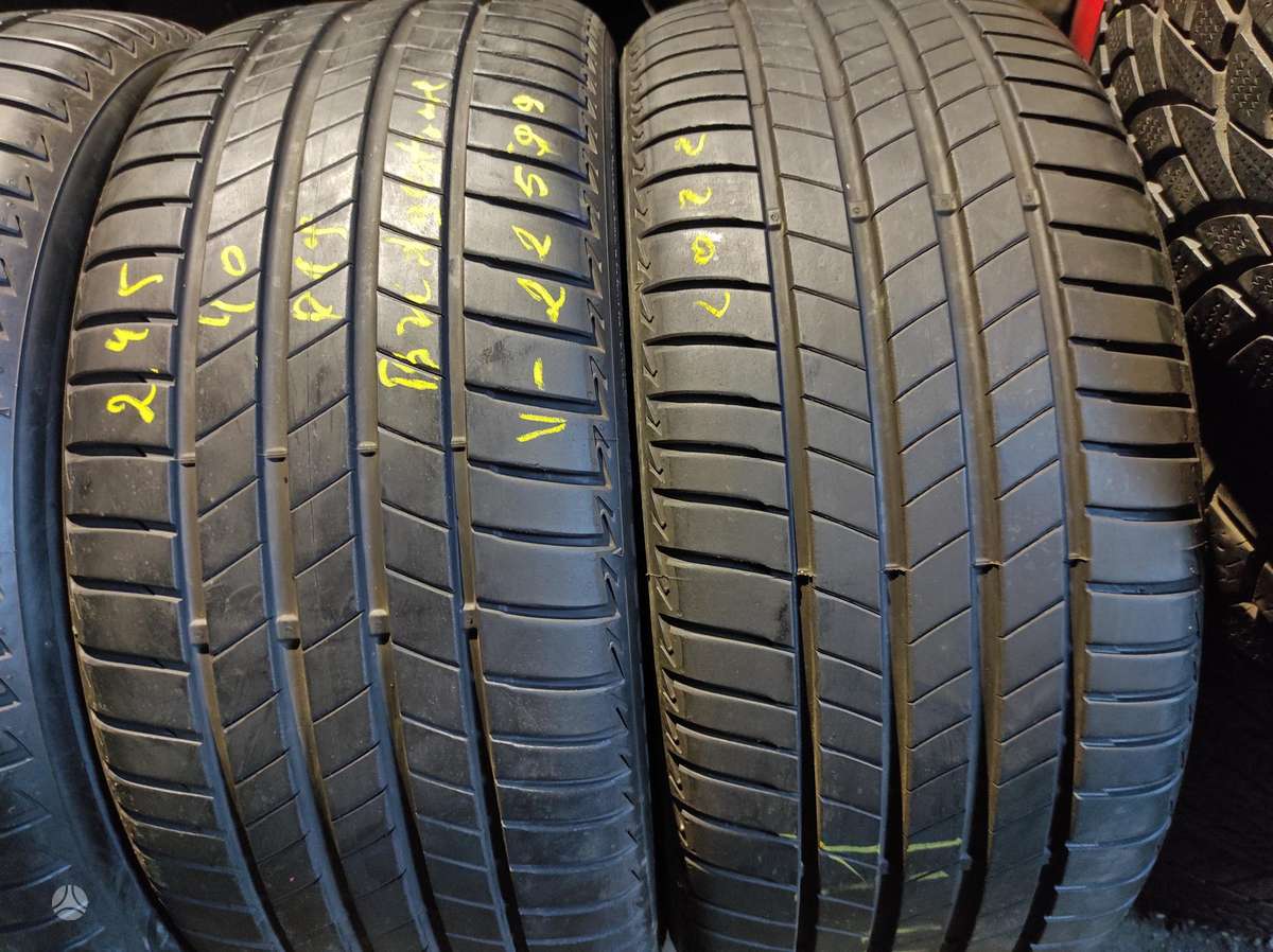 Goodyear, summer 245/40 R19