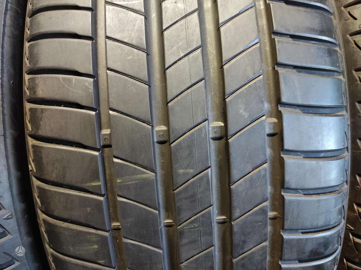 Goodyear, летние 245/40 R19
