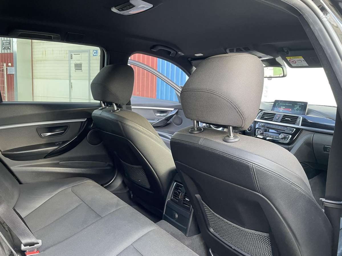 BMW 330, 3.0 l., Универсал