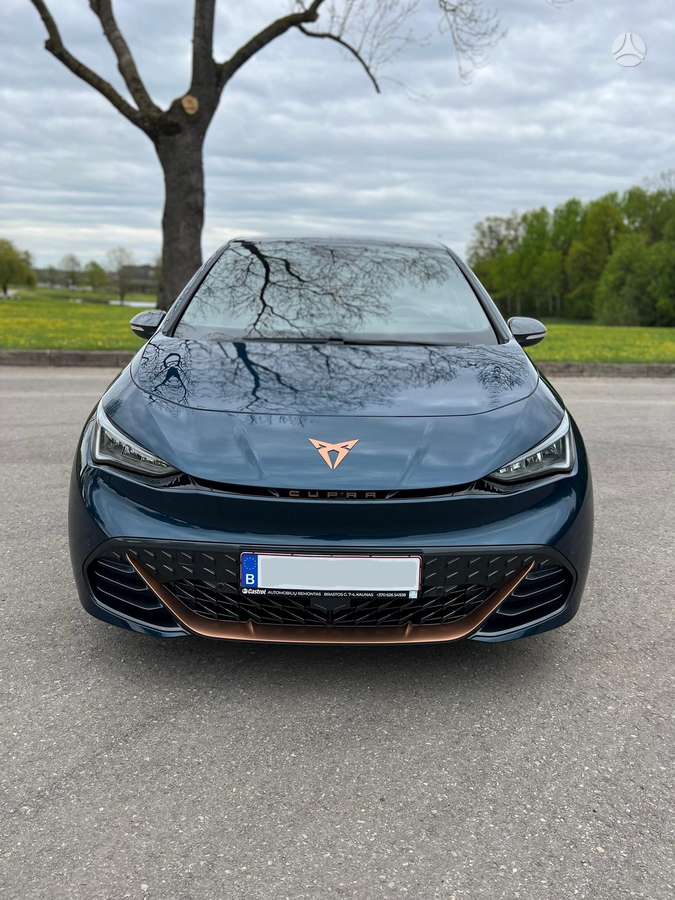 Cupra Born, 62 kWh, hatchback