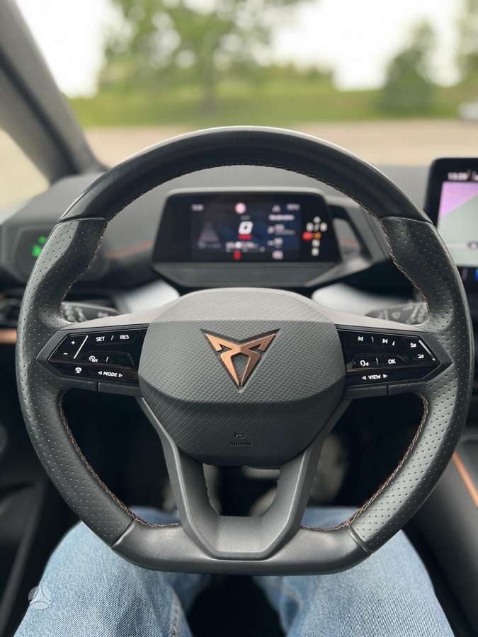 Cupra Born, 62 kWh, hatchback