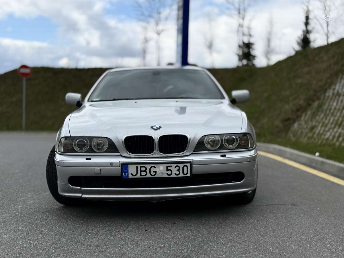 BMW 530, 3.0 l., Седан