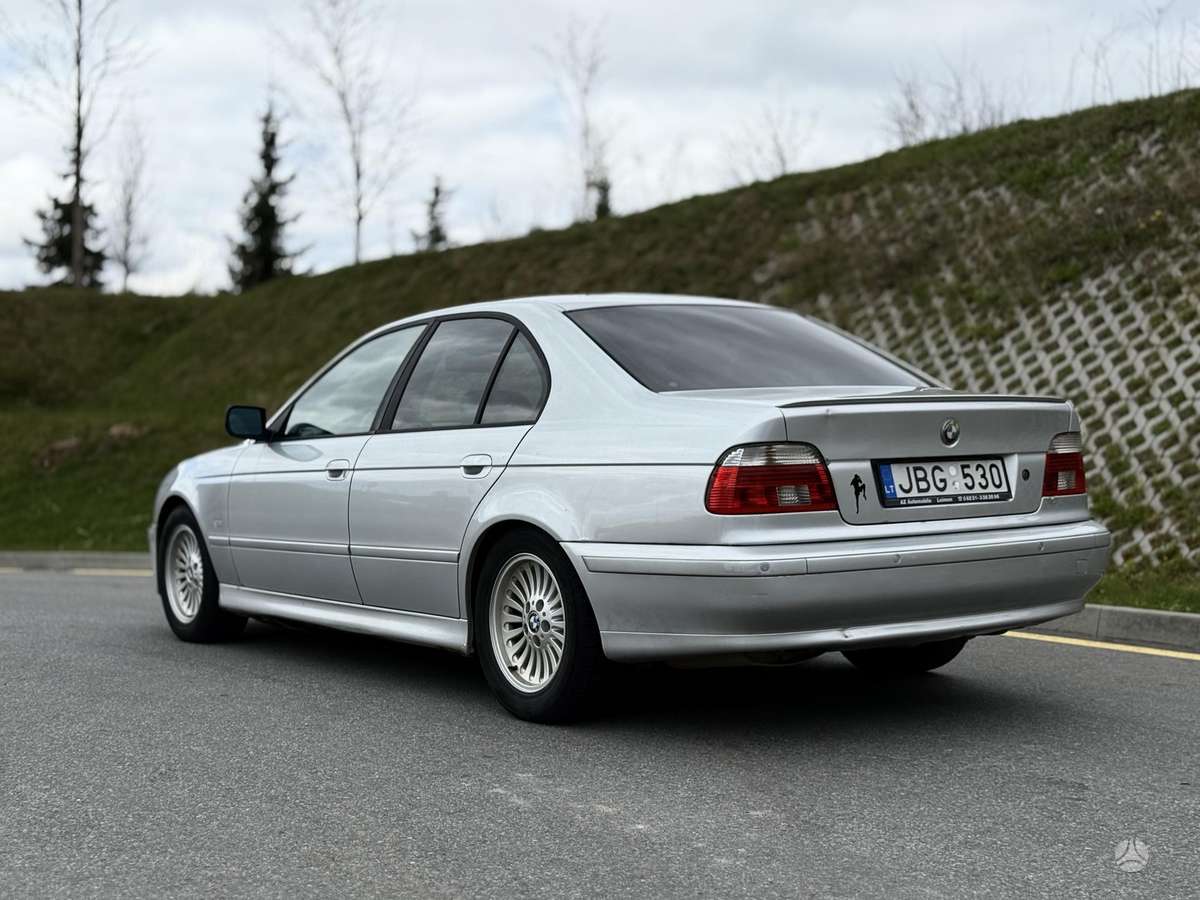 BMW 530, 3.0 l., Седан