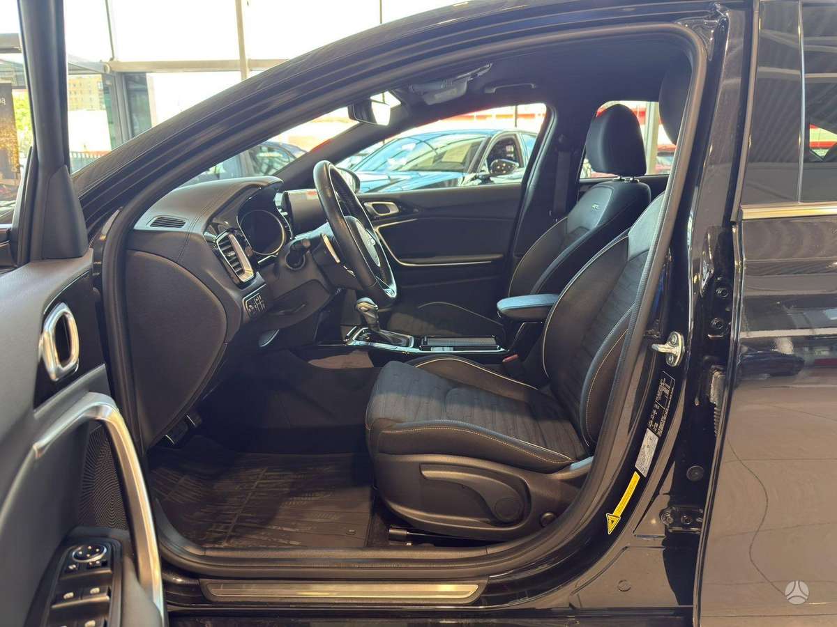Kia ProCeed, 1.6 l., Универсал