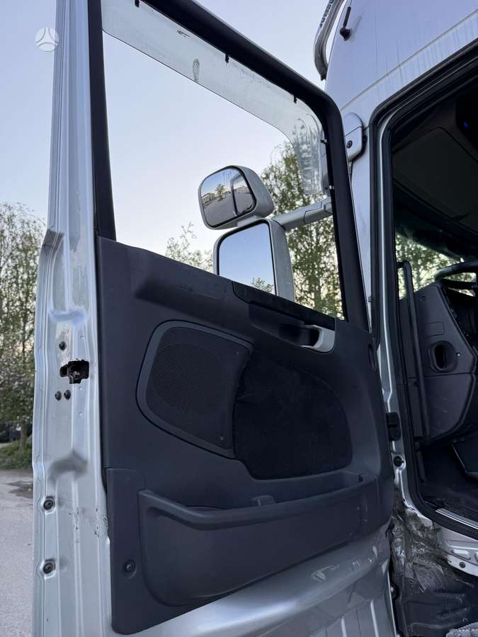 Scania R500 , V8, double sleeper