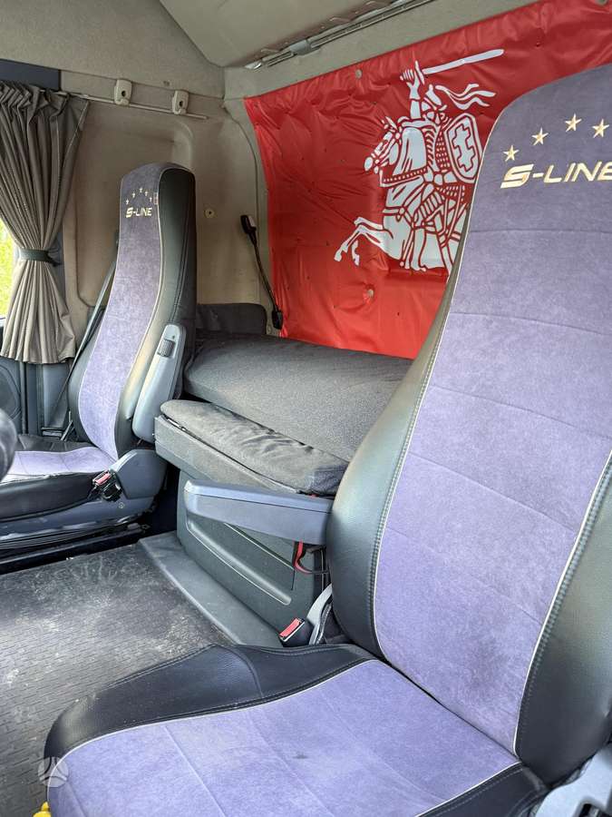 Scania R500 , V8, double sleeper