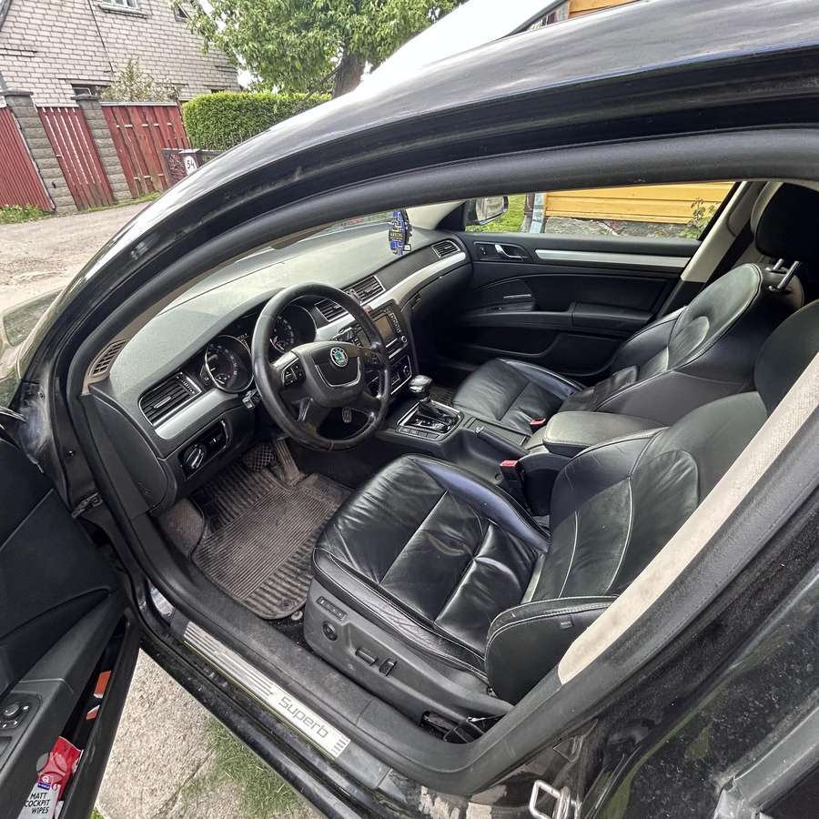 Skoda Superb, 2.0 l., universalas