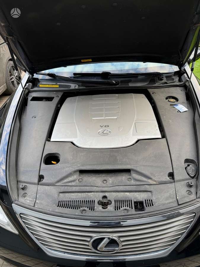 Lexus LS 460, 4.6 l., Седан