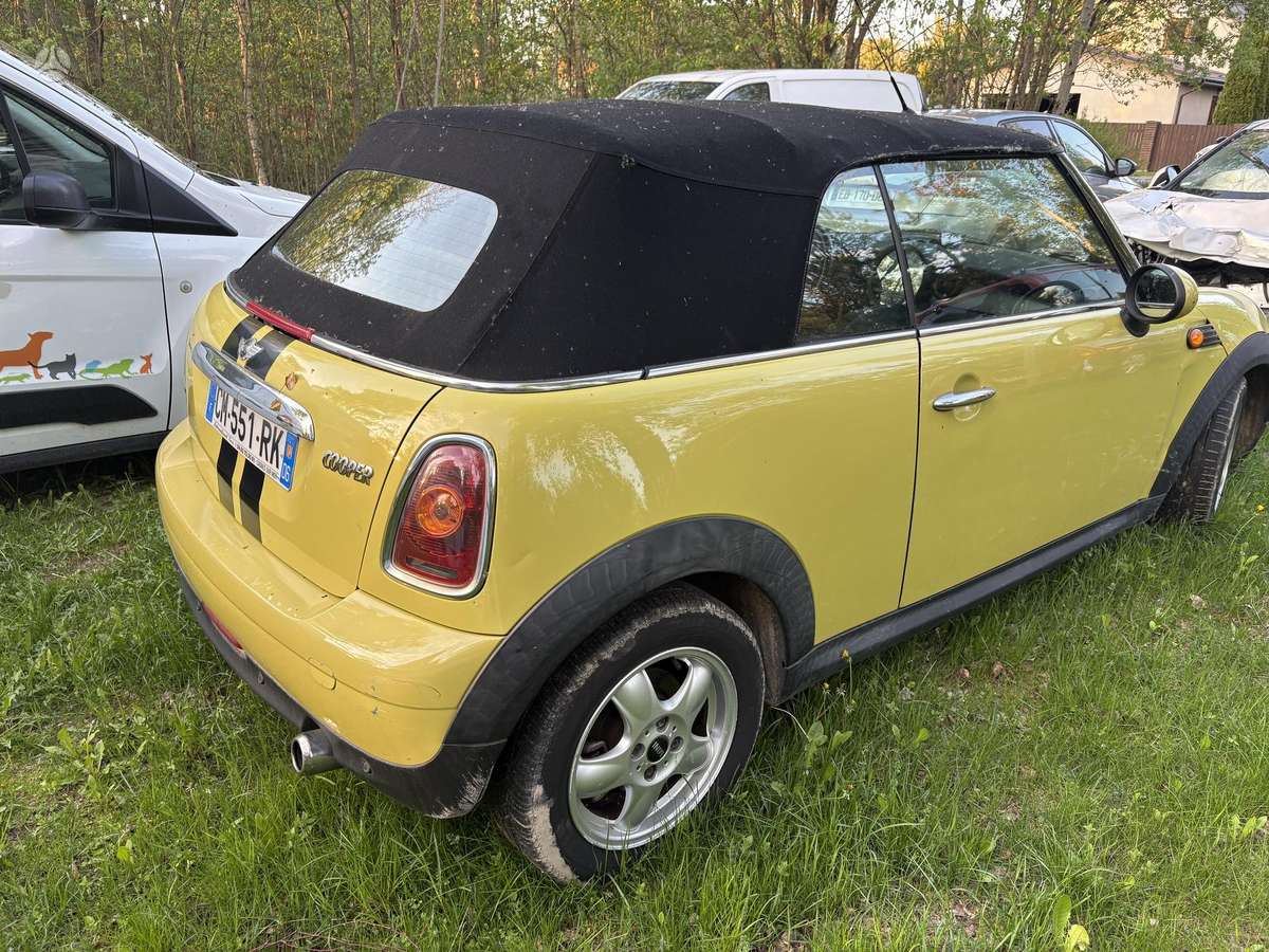 Mini Cooper, 1.6 l., convertible