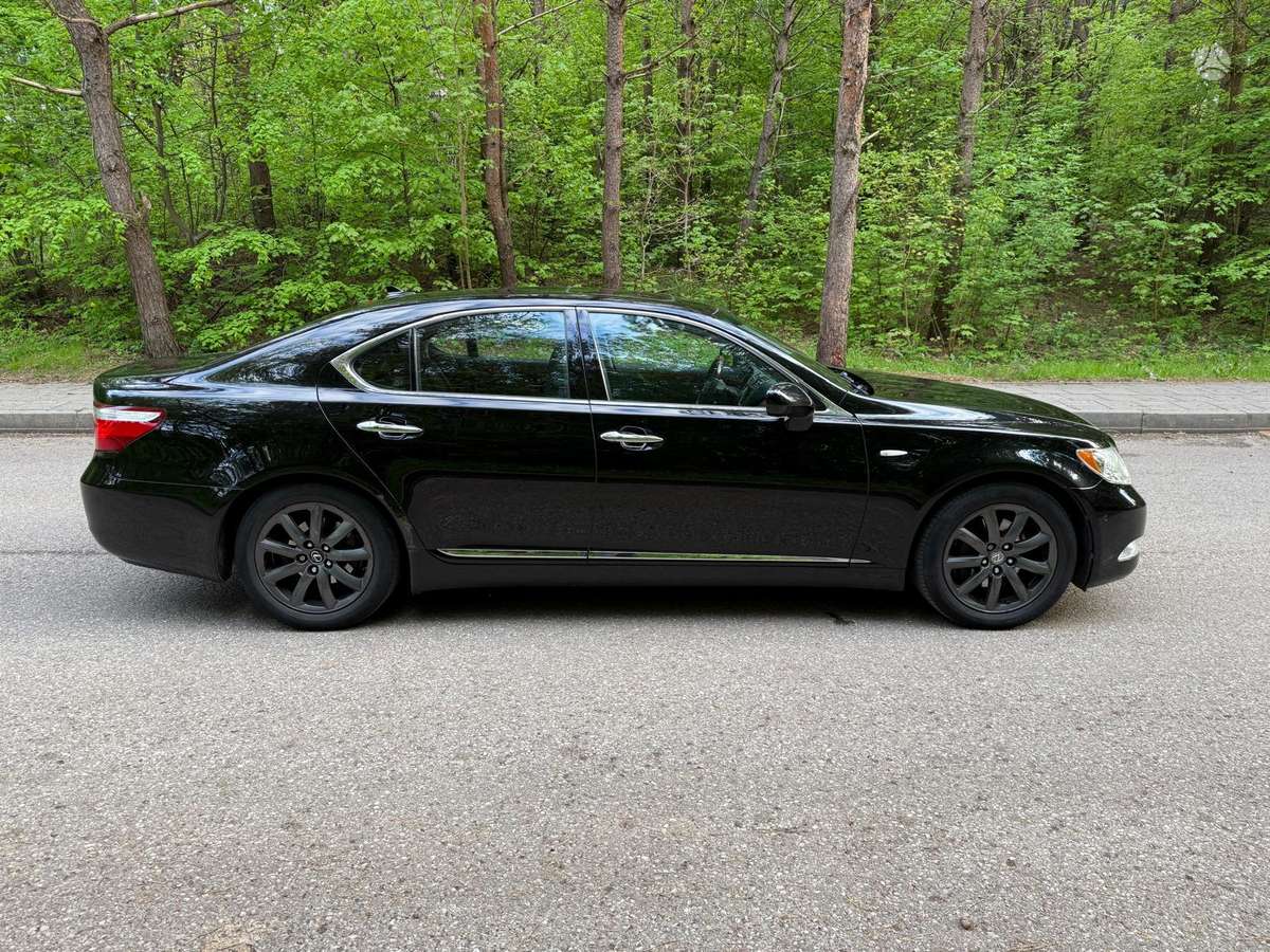 Lexus LS 460, 4.6 l., Седан