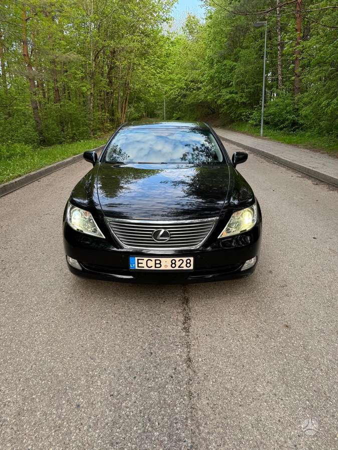 Lexus LS 460, 4.6 l., Седан