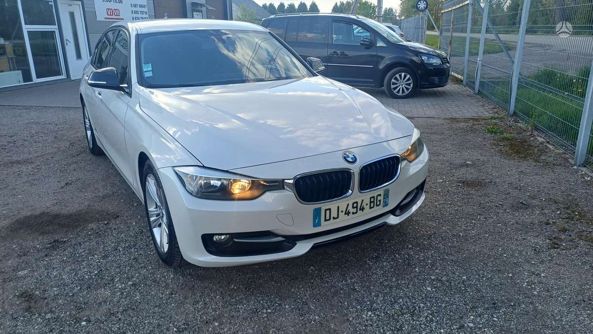 BMW 320, 2.0 l., Седан
