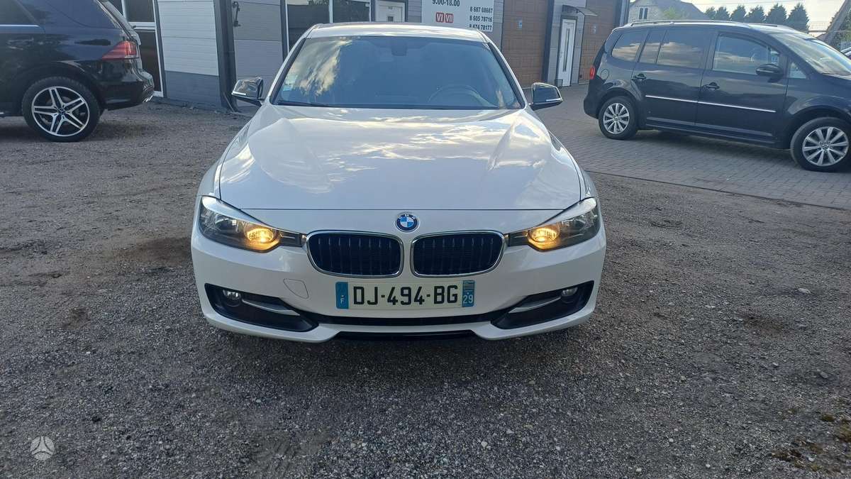 BMW 320, 2.0 l., Седан