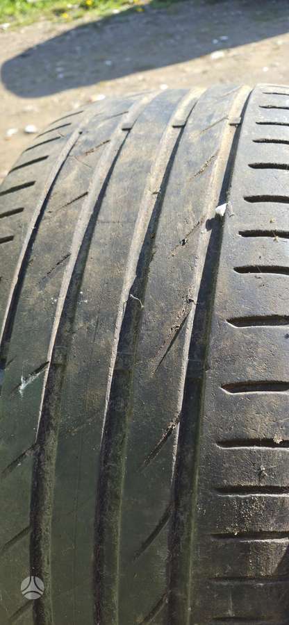 Gislaved, vasaras 265/45 R20