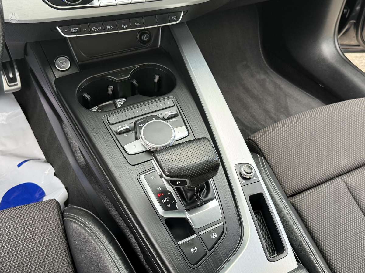 Audi A4, 2.0 l., Универсал