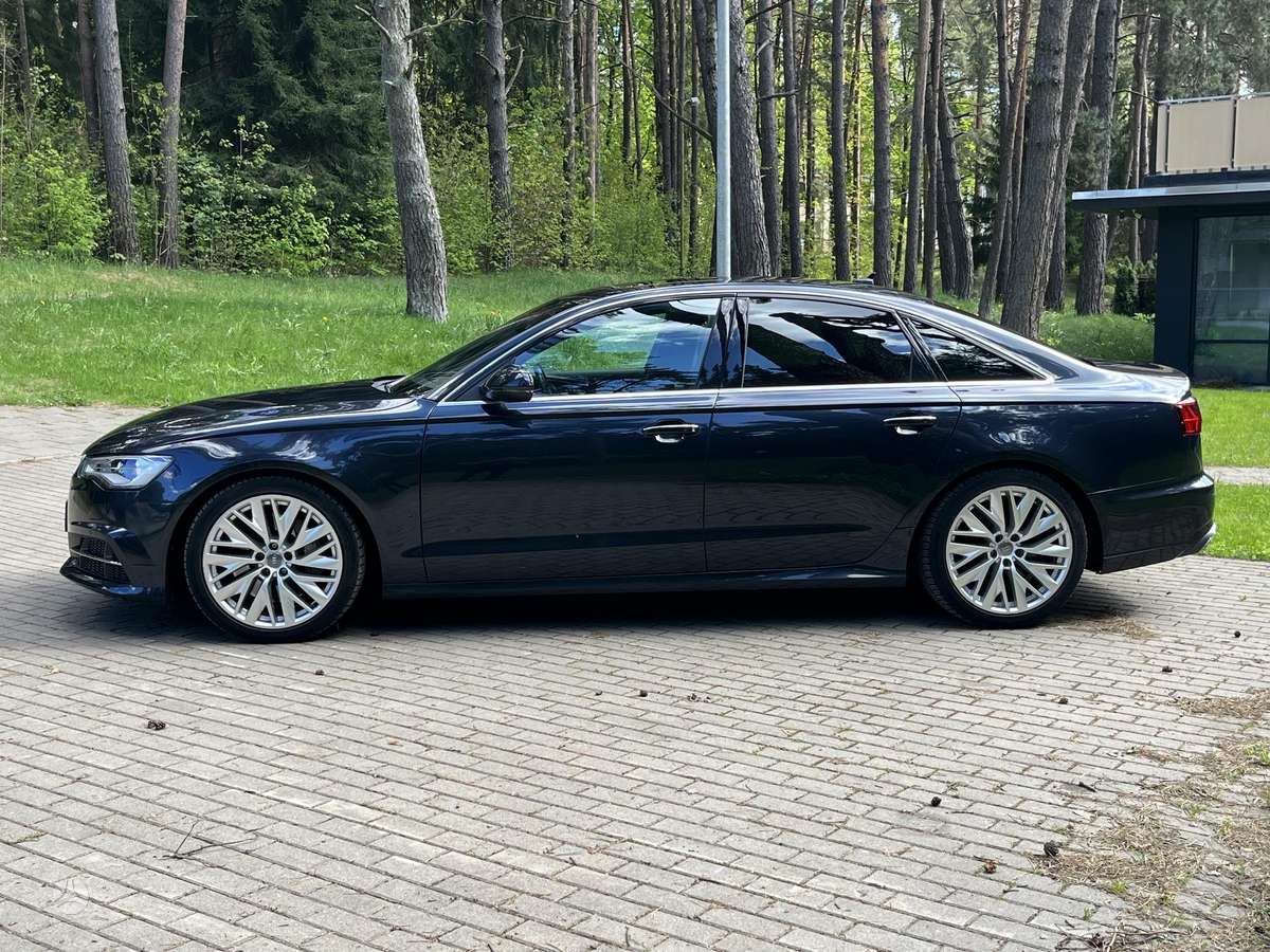 Audi A6, 3.0 l., Седан