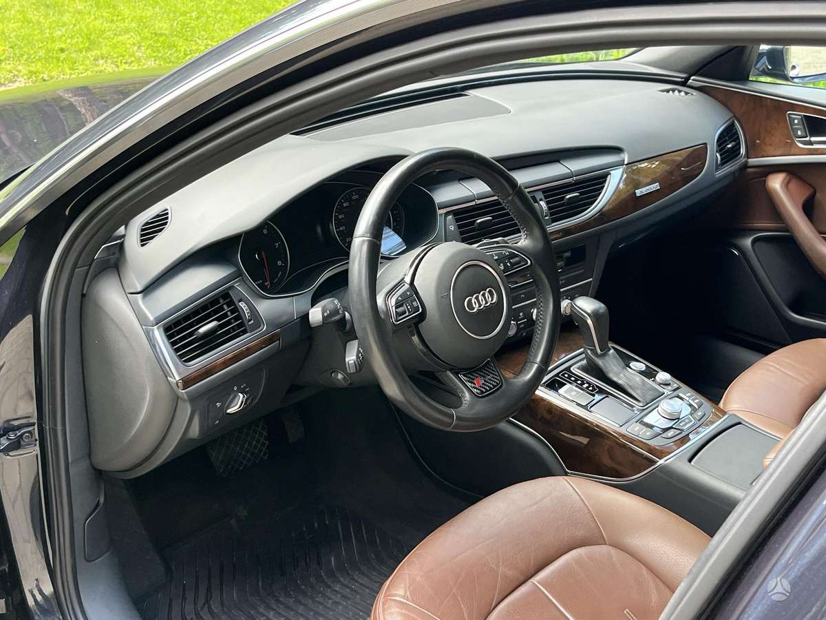 Audi A6, 3.0 l., Седан