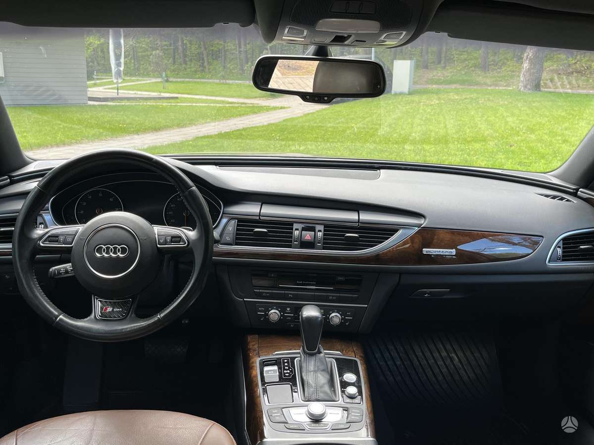 Audi A6, 3.0 l., Седан