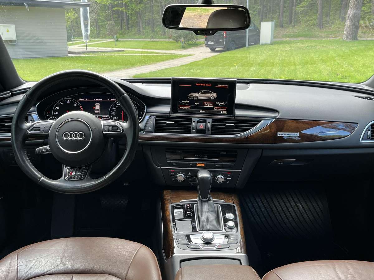 Audi A6, 3.0 l., Седан
