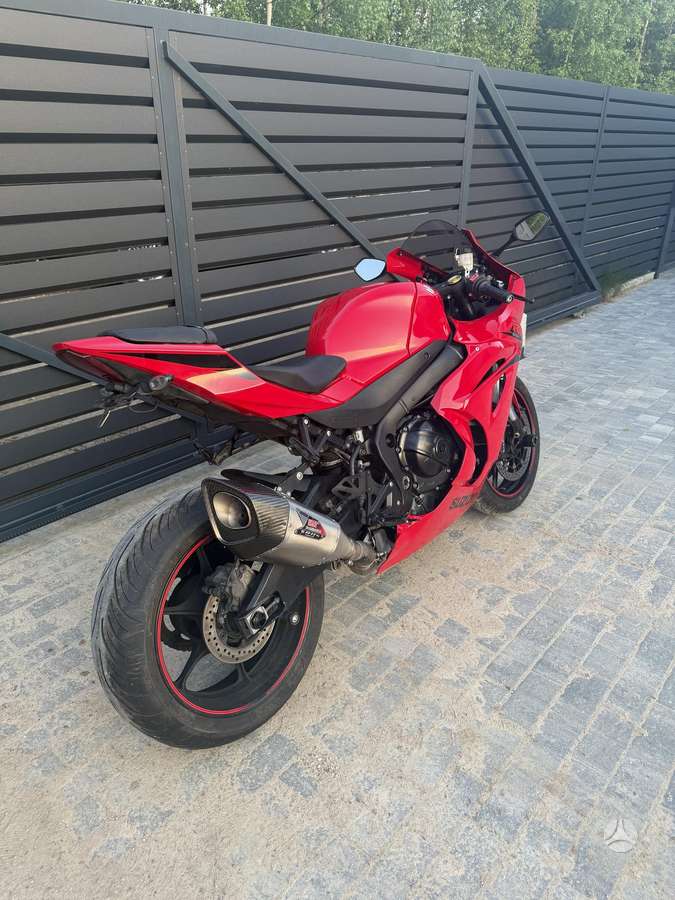 Suzuki GSX-R 1000cc, superbikes