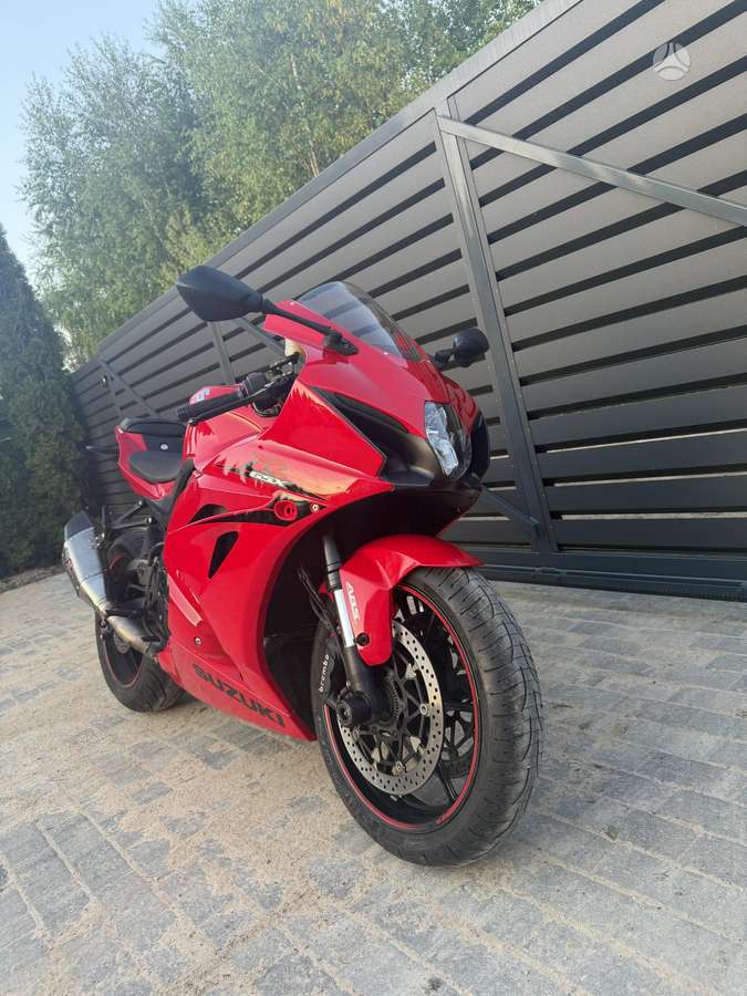 Suzuki GSX-R 1000cc, superbikes