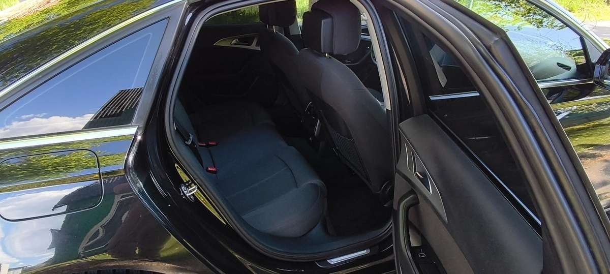Audi A6, 3.0 l., Седан