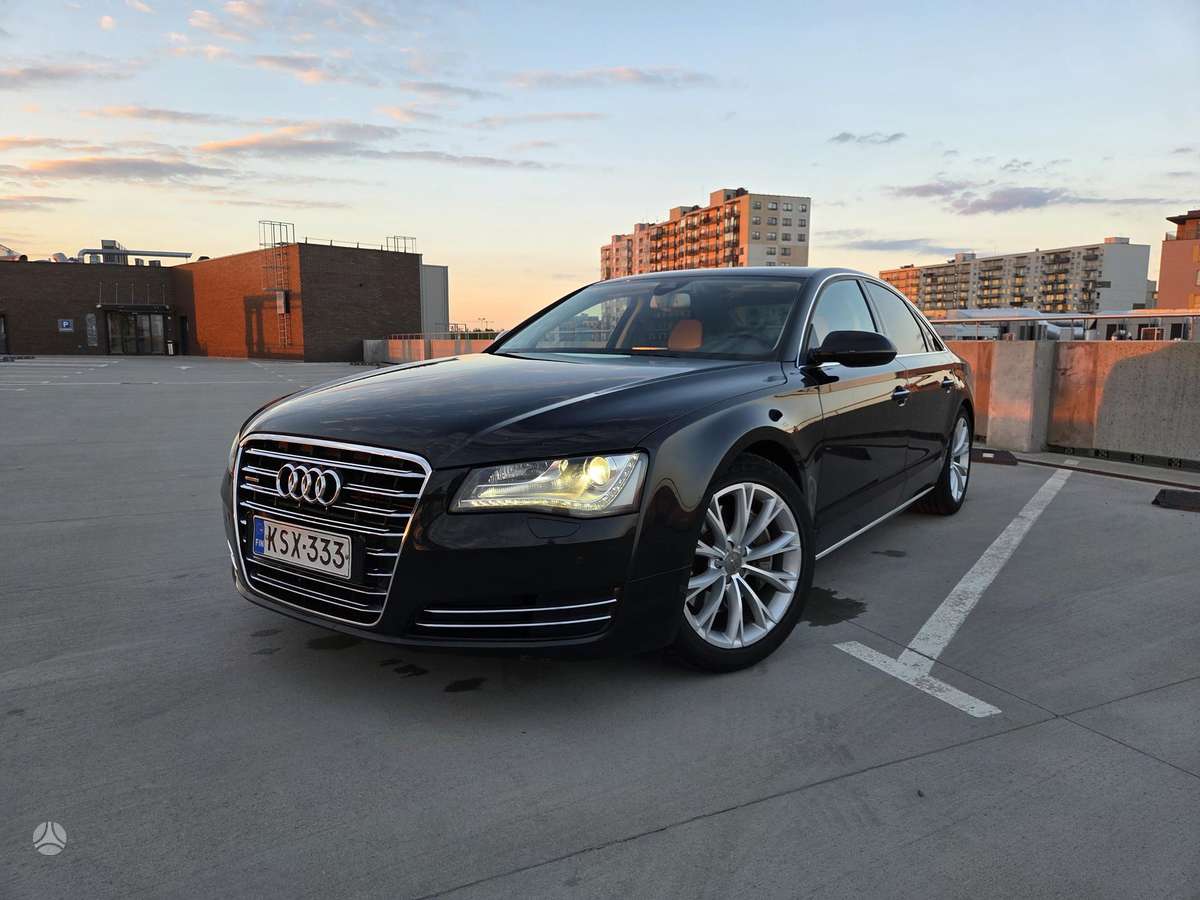 Audi A8, 3.0 l., sedanas