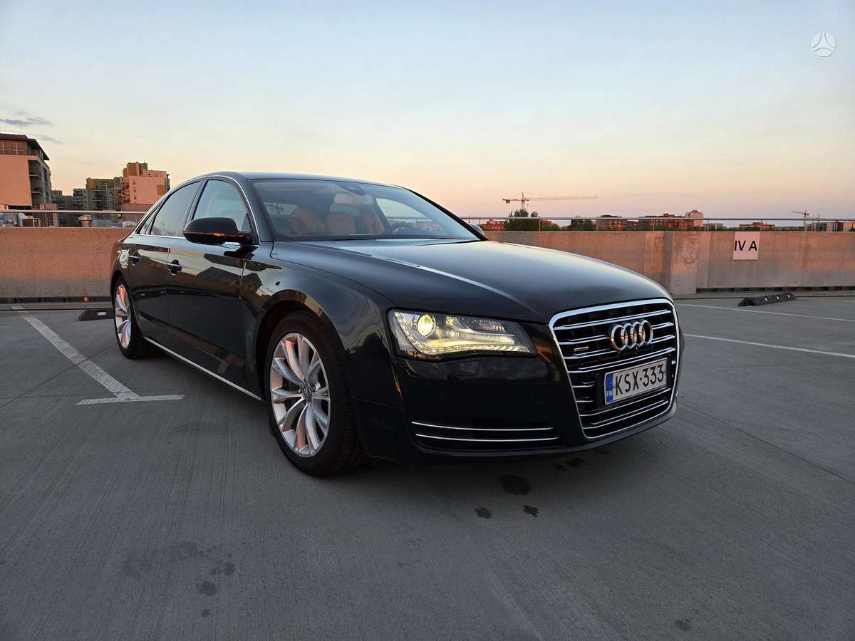 Audi A8, 3.0 l., sedanas
