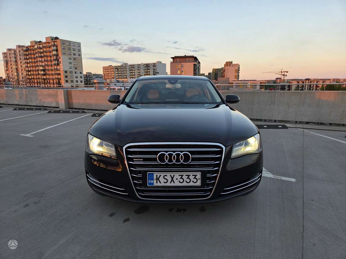 Audi A8, 3.0 l., sedanas