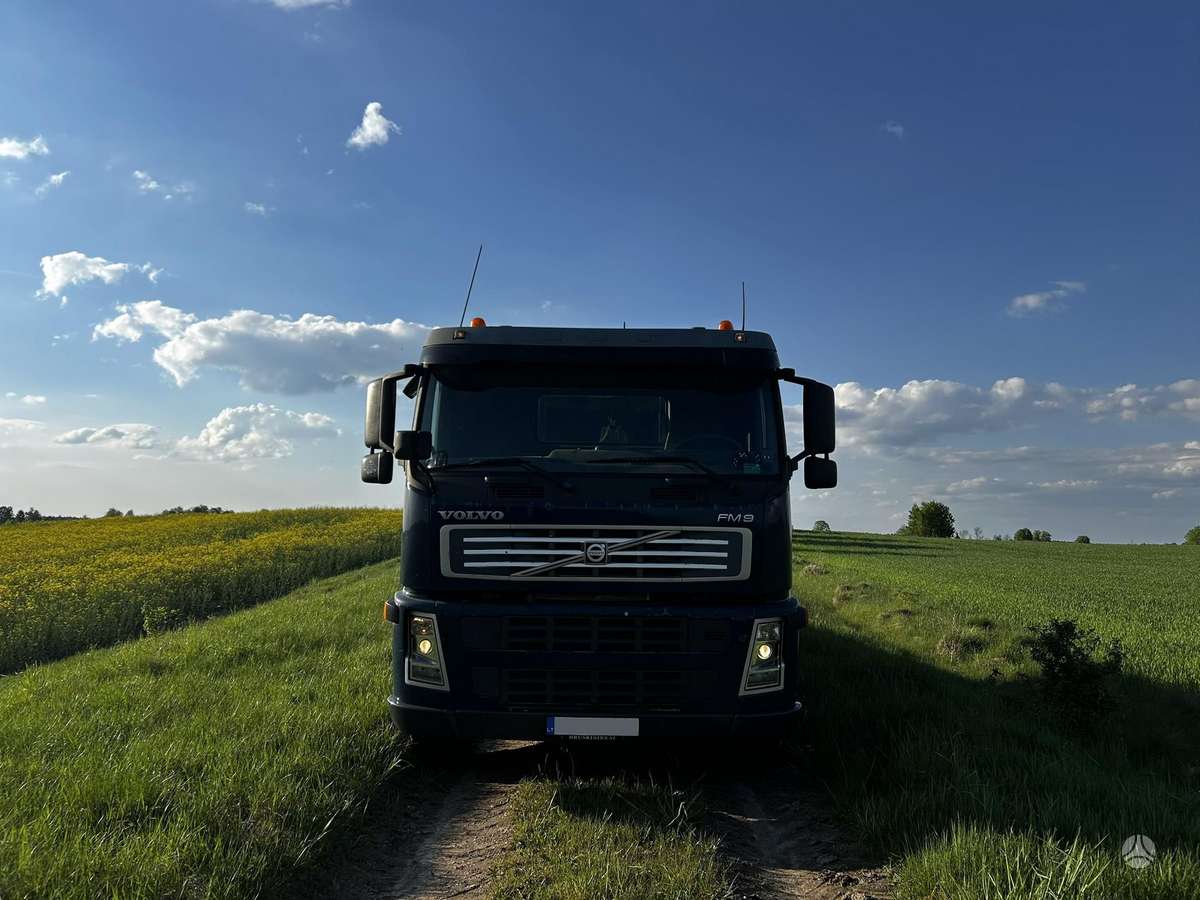 Volvo FM, dumpers / tippers