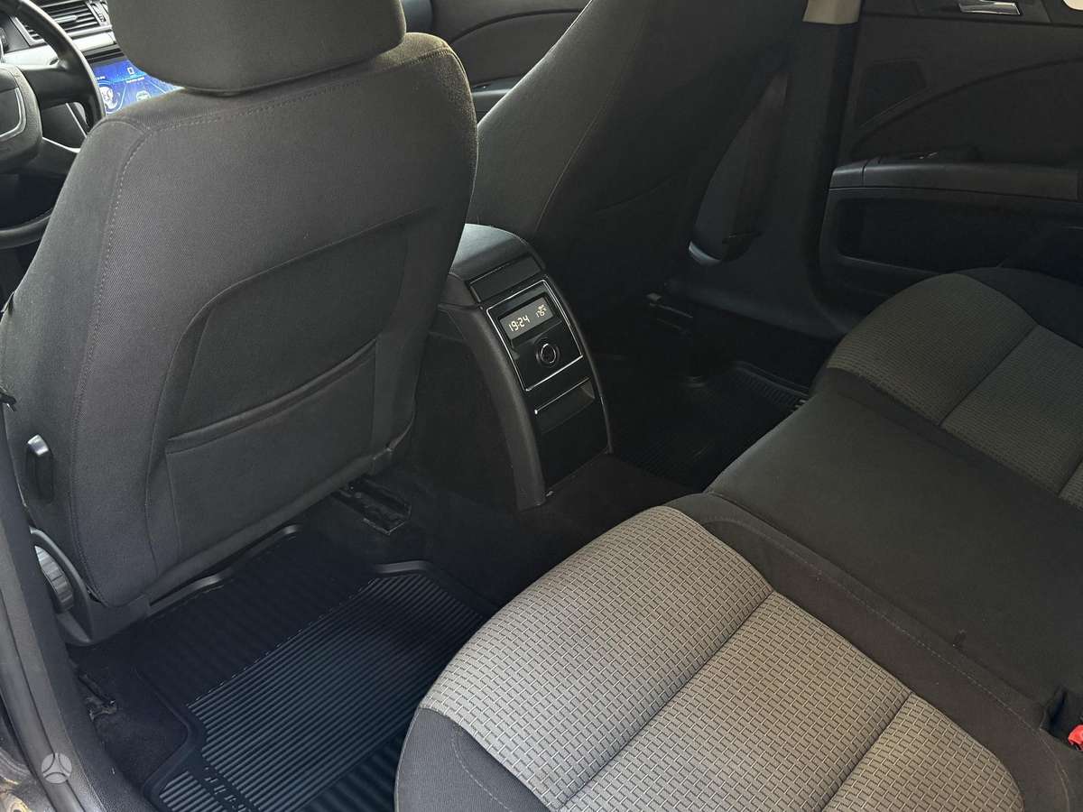 Skoda Superb, 2.0 l., wagon