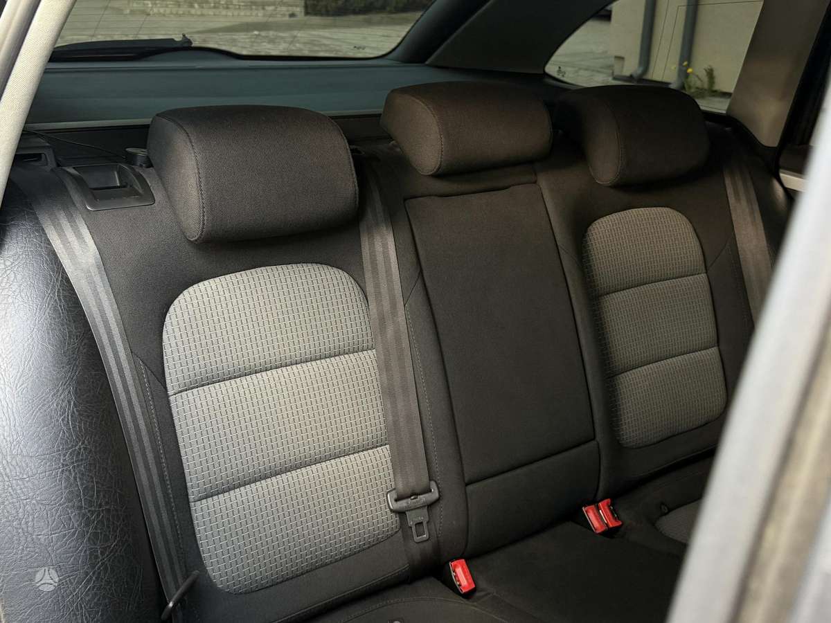 Skoda Superb, 2.0 l., Универсал