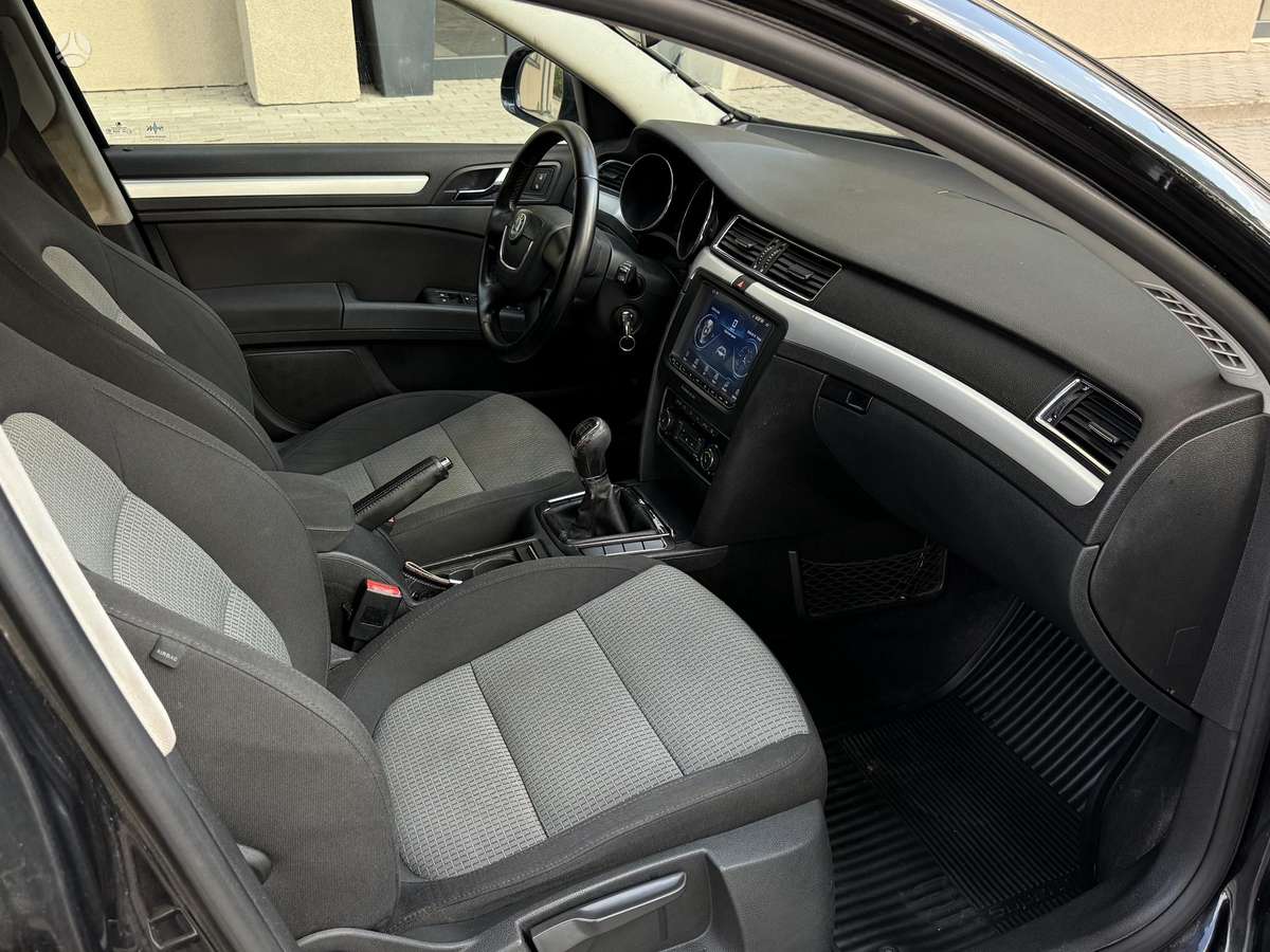 Skoda Superb, 2.0 l., Универсал