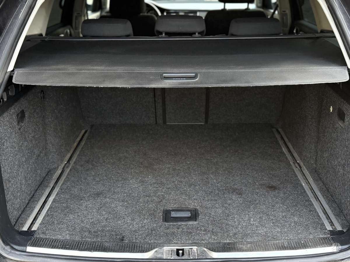 Skoda Superb, 2.0 l., wagon