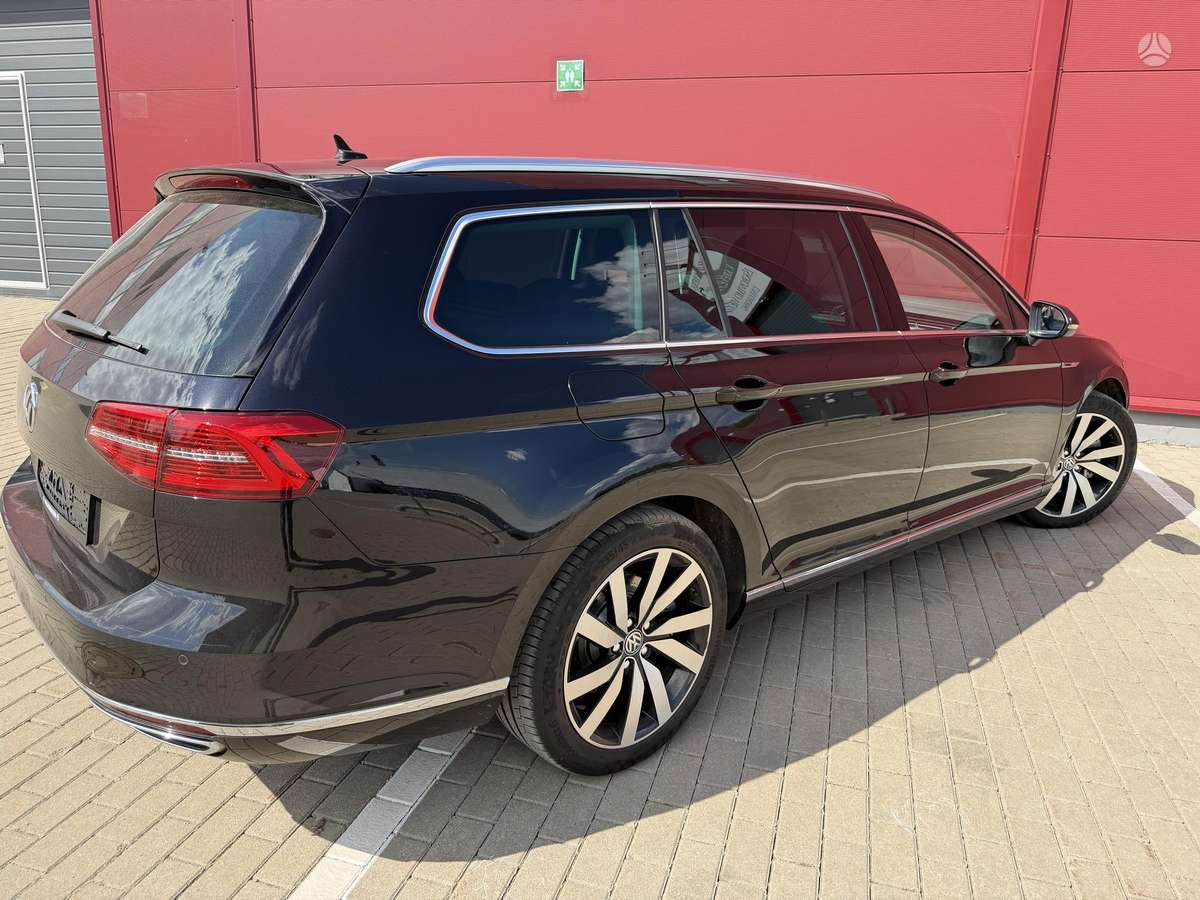 Volkswagen Passat - 8