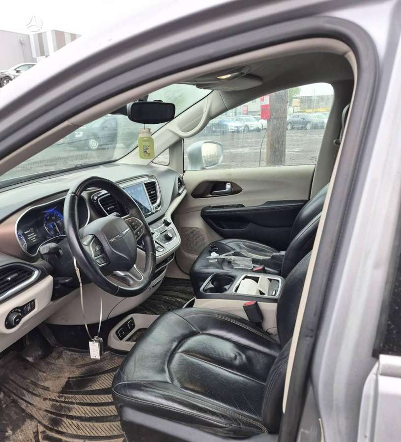 Chrysler Pacifica, 3.6 l., Минивэн