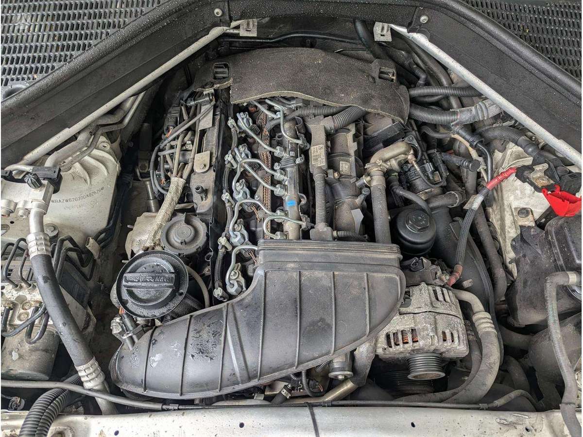 BMW X5 variklis