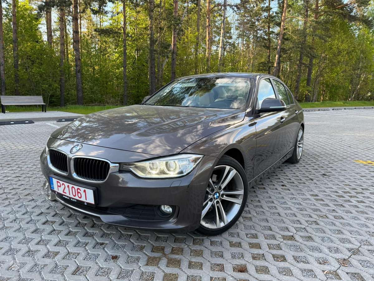 BMW 320, 2.0 l., sedans
