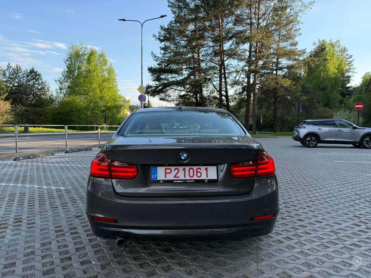 BMW 320, 2.0 l., sedans