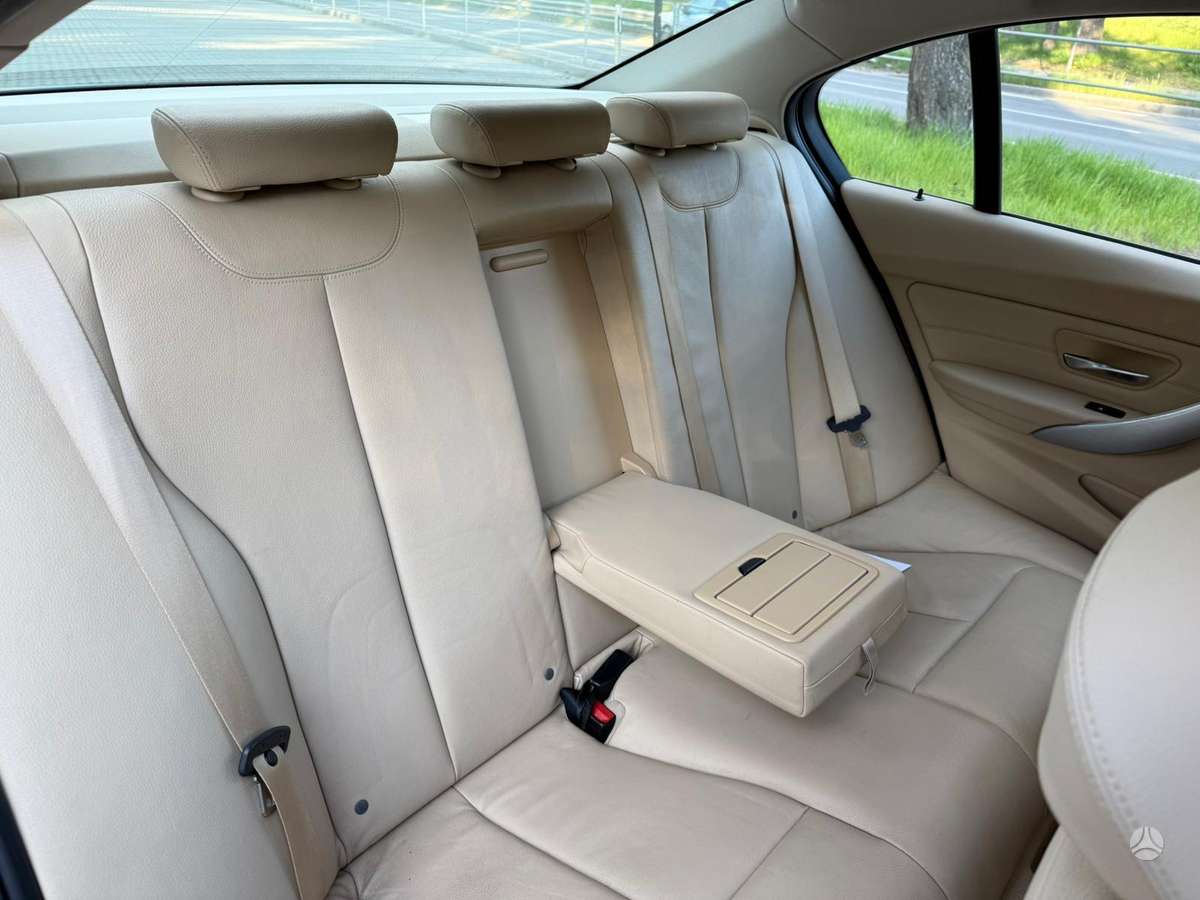 BMW 320, 2.0 l., sedans