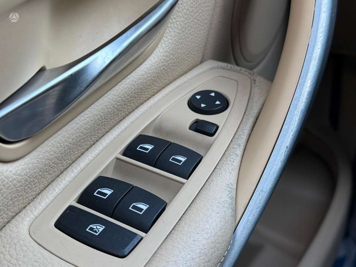 BMW 320, 2.0 l., sedans