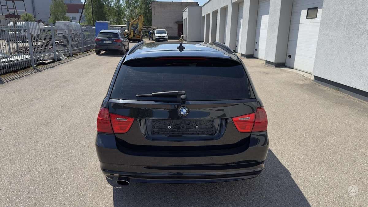 BMW 320, 2.0 l., Универсал