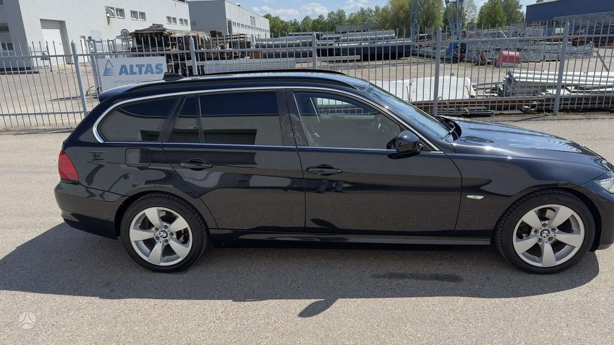 BMW 320, 2.0 l., Универсал