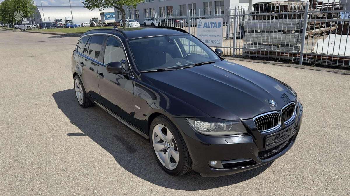 BMW 320, 2.0 l., Универсал
