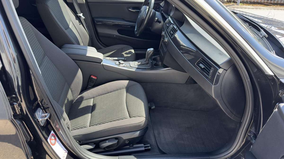 BMW 320, 2.0 l., Универсал