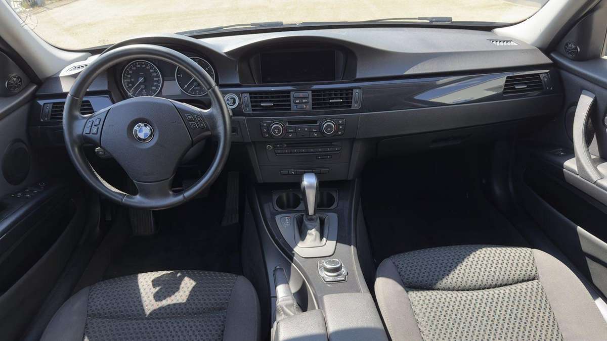 BMW 320, 2.0 l., Универсал