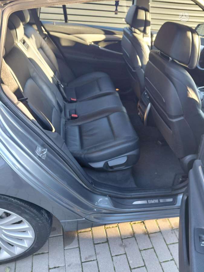 BMW 520 Gran turismo, 2.0 l., hatchback