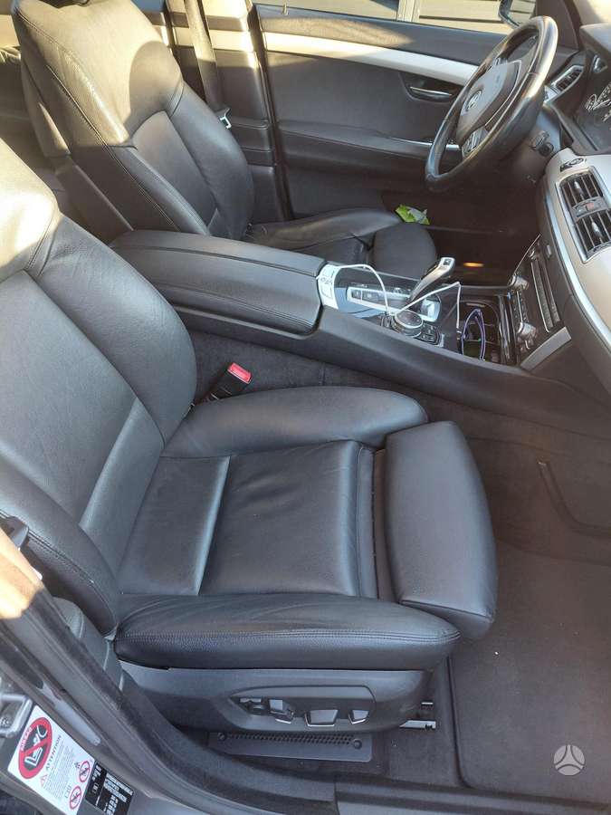 BMW 520 Gran turismo, 2.0 l., hatchback