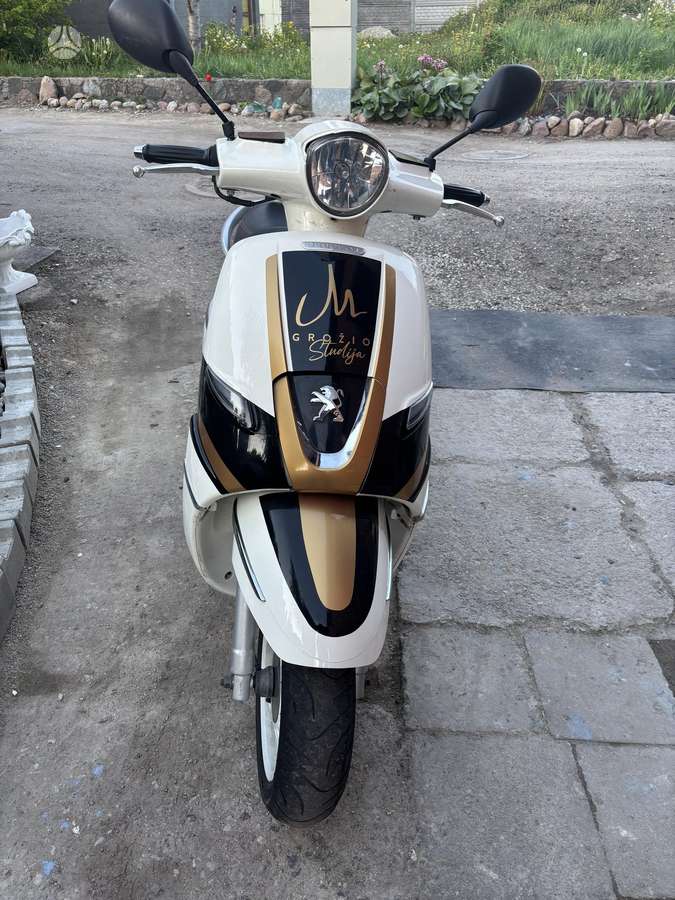 Peugeot Django Evasion, scooters / mopeds